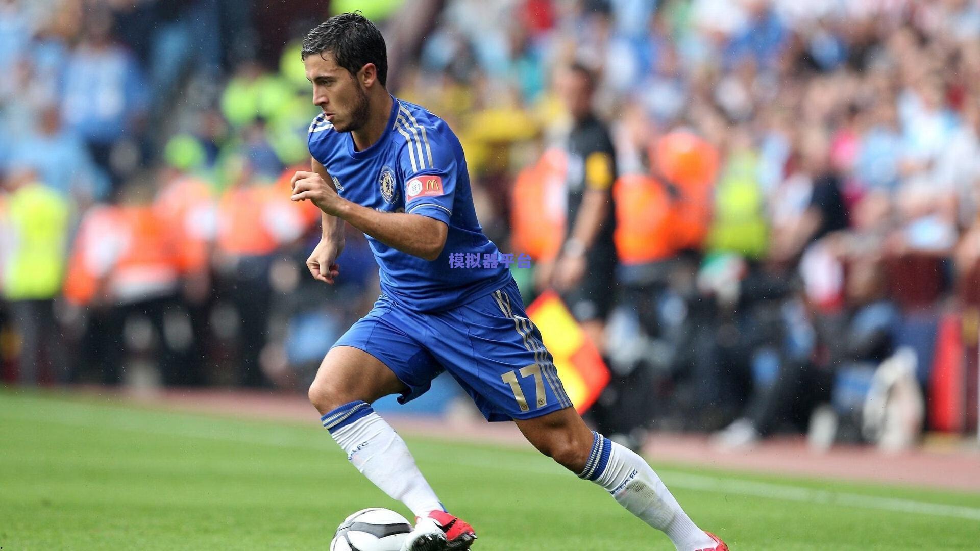 格纳布里腿筋伤势反复恐长期缺阵 图赫尔坦言拜仁锋线再遭重创