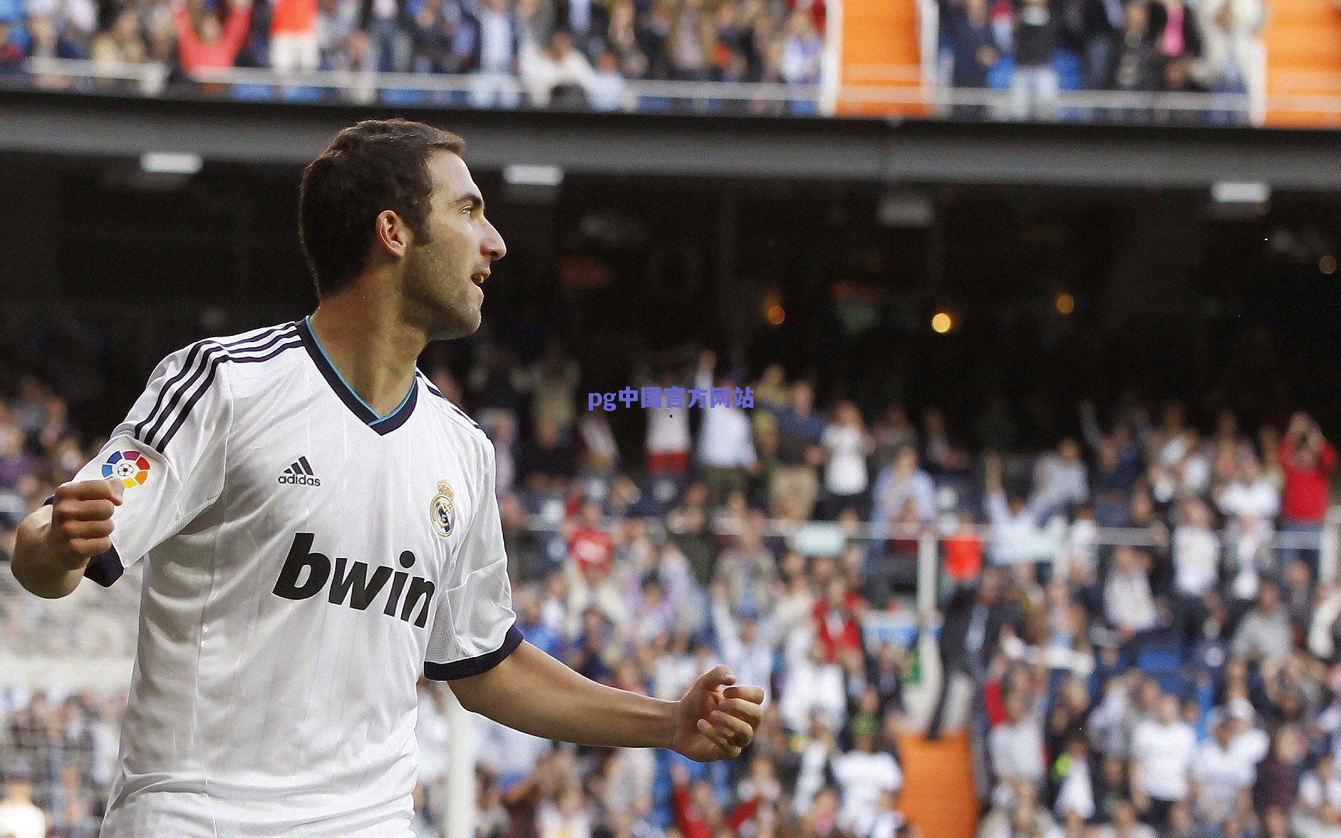 哈登全明星赛后接受伤情评估 里弗斯，磨合很顺畅